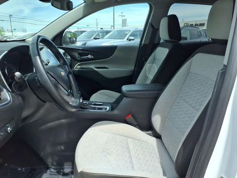 Used 2023 Chevrolet Equinox LT AWD/4WD image 9