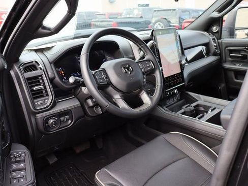 Used 2025 RAM 3500 Limited image 17