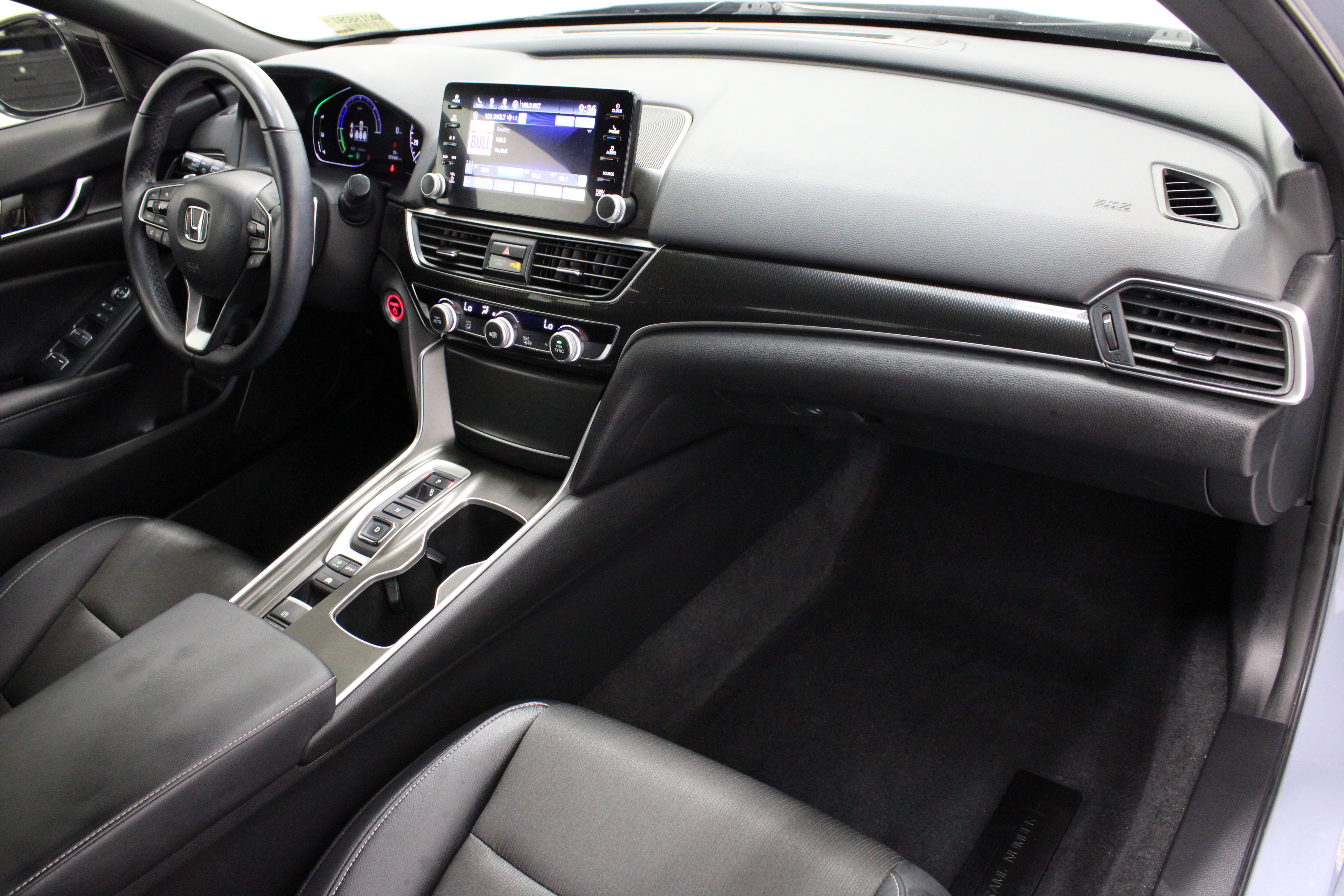Used 2022 Honda Accord Sport image 34