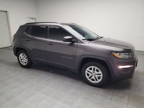 Used 2018 Jeep Compass Sport image 11