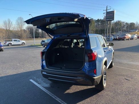 New 2025 GMC Terrain Elevation image 47