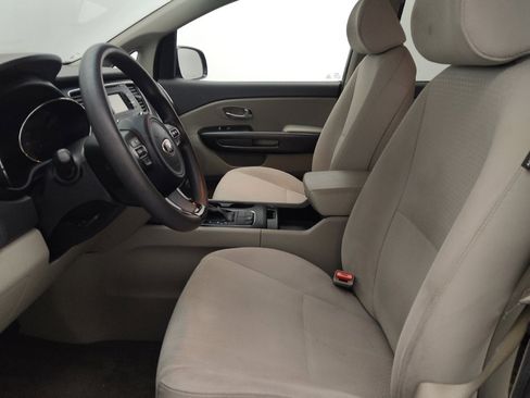 Used 2016 Kia Sedona LX FWD image 17