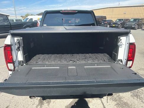 Used 2025 Honda Ridgeline TrailSport image 15