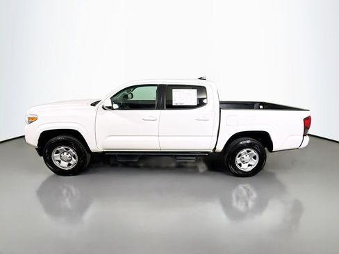 Used 2023 Toyota Tacoma SR w/ SR Convenience Package RWD image 4