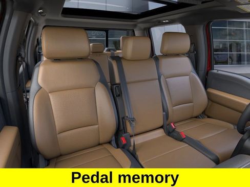 New 2026 Ford F250 Lariat w/ Lariat Premium Package image 10