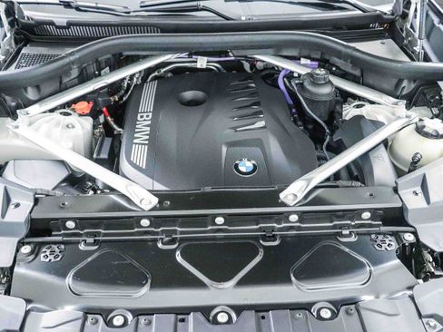 Used 2024 BMW X5 sDrive40i w/ Premium Package RWD image 27