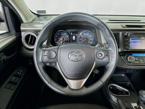 Used 2016 Toyota RAV4 XLE AWD/4WD image 11