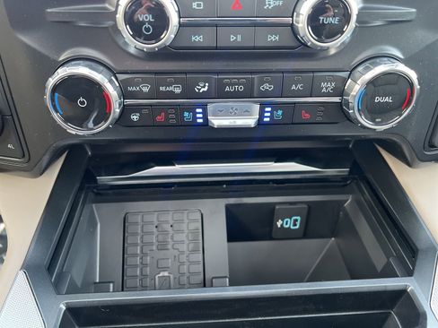 New 2026 Ford F350 Platinum w/ Platinum Plus Package image 31