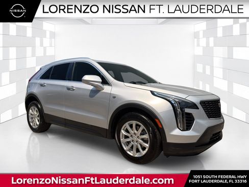 Used 2020 Cadillac XT4 Luxury FWD image 1