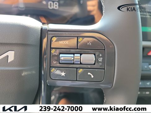 New 2027 Kia Seltos S FWD image 23