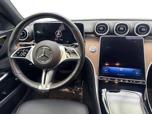Used 2025 Mercedes-Benz C 300 Sedan image 50