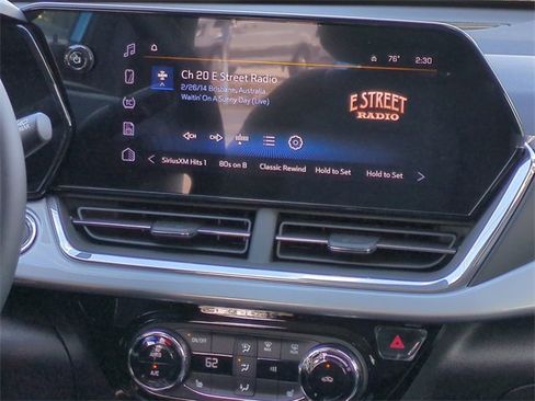 New 2026 Chevrolet Trax LT w/ Driver Confidence Package image 18