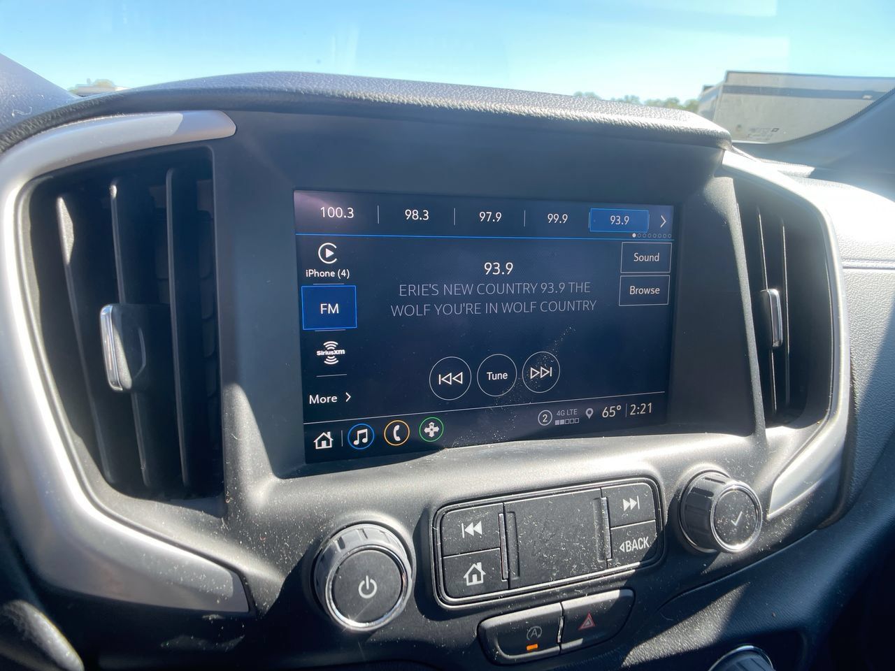 Used 2022 GMC Terrain SLT w/ Tech Package AWD/4WD image 17
