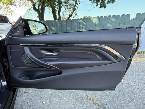 Used 2016 BMW M4 image 31