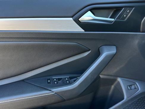 New 2025 Volkswagen Jetta Sport image 9