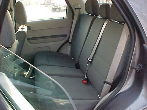 Used 2011 Ford Escape XLS w/ 102A Rapid Spec Order Code image 24