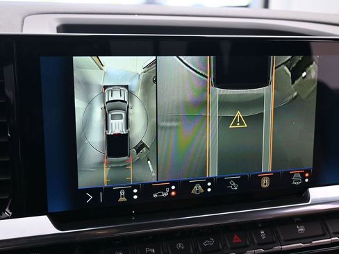 Used 2026 Chevrolet Silverado 1500 High Country w/ Technology Package image 22