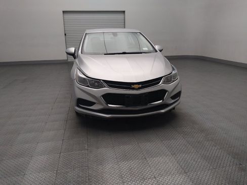 Used 2018 Chevrolet Cruze LS FWD image 14