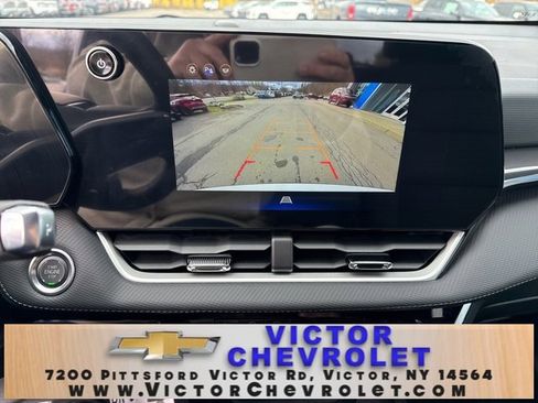 New 2025 Chevrolet Equinox LT image 21