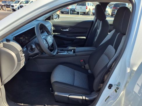 New 2026 Nissan Sentra SV image 11