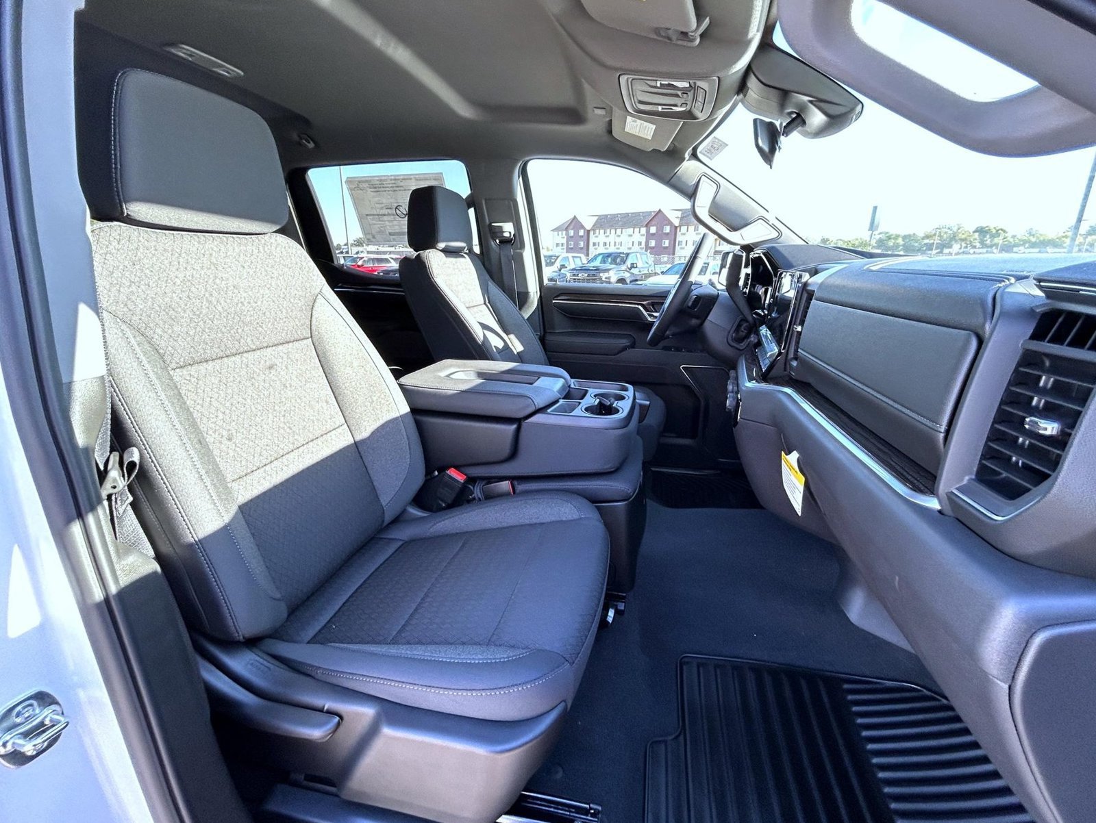New 2026 Chevrolet Silverado 1500 RST w/ Z71 Off-Road Package AWD/4WD image 16