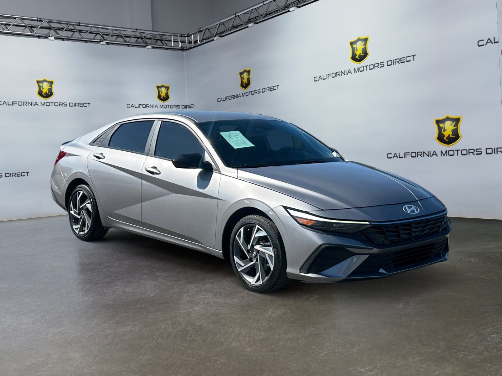 Used 2025 Hyundai Elantra Sport w/ Cargo Package FWD image 7