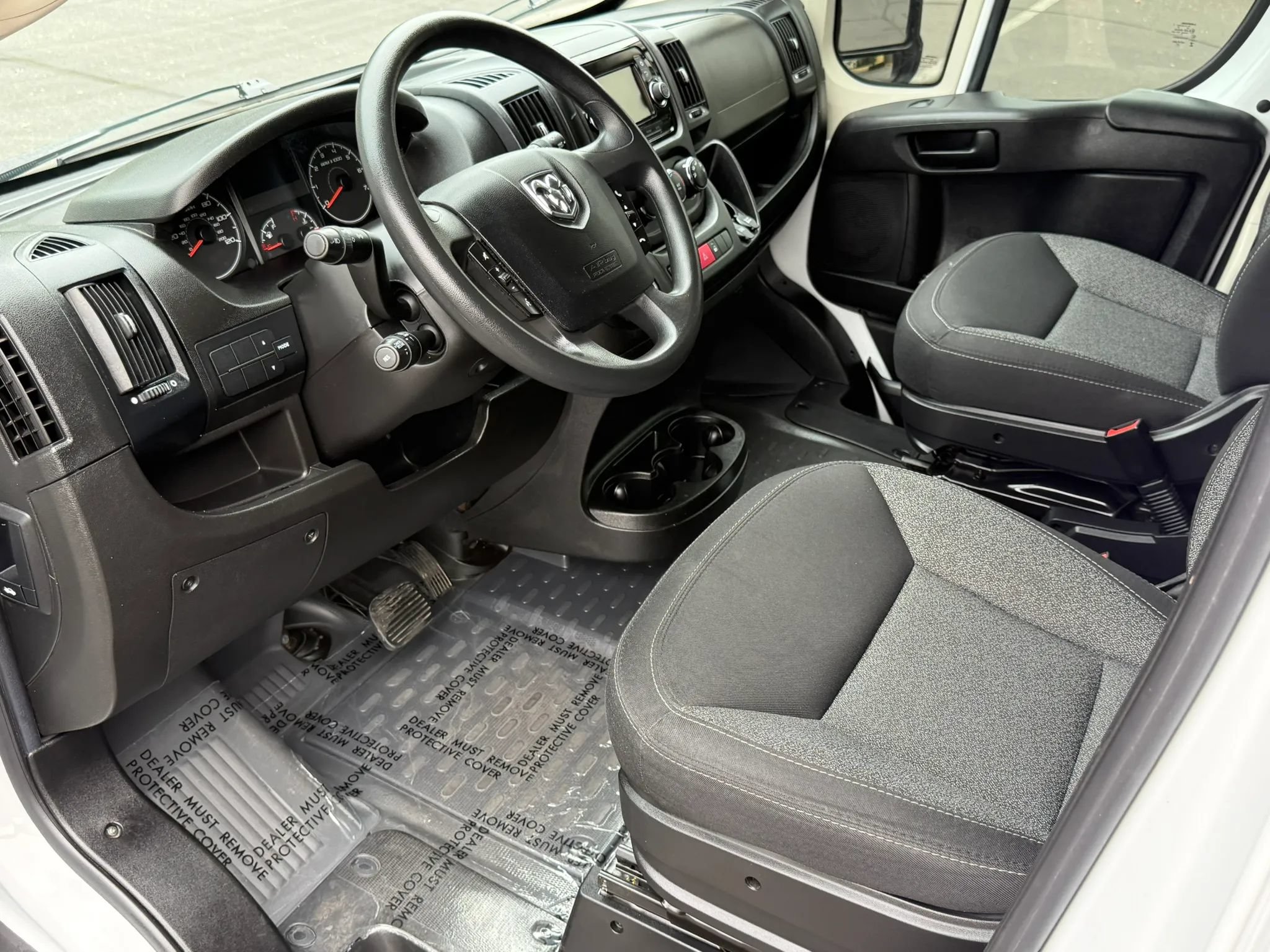 Used 2021 RAM ProMaster 2500 FWD image 12