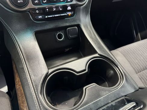 Used 2018 Chevrolet Tahoe LS w/ All-Season Package image 35