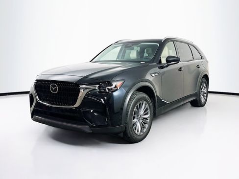 Used 2025 MAZDA CX-90 3.3 Turbo w/ Preferred Package image 3