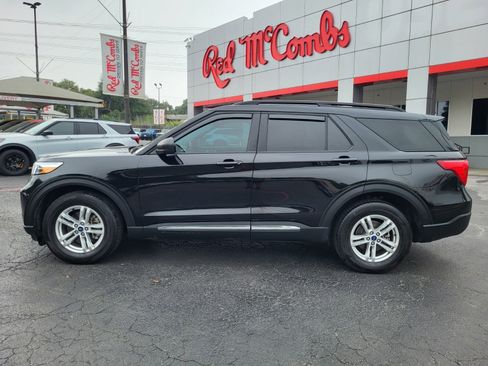 Certified 2024 Ford Explorer XLT RWD image 7