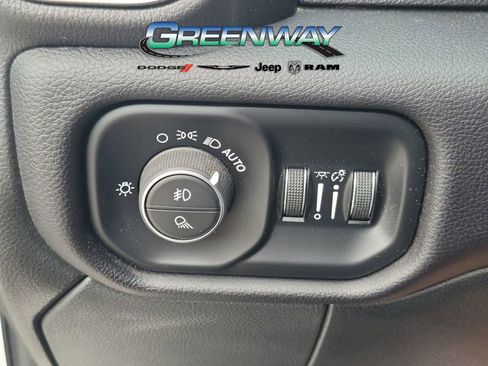 Used 2022 RAM 2500 Laramie w/ Night Edition AWD/4WD image 8
