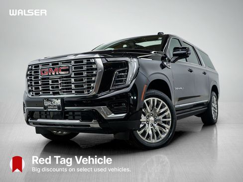 Used 2025 GMC Yukon XL Denali w/ Sun & Power Step Package AWD/4WD image 1