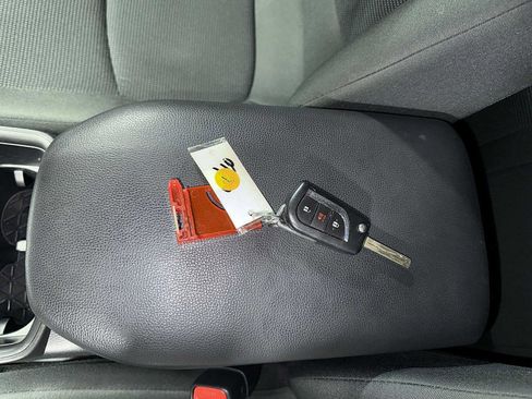 Certified 2023 Toyota RAV4 LE image 31