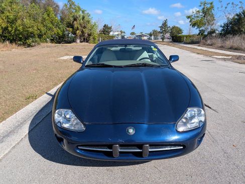 Used 1998 Jaguar XK8 Convertible image 3