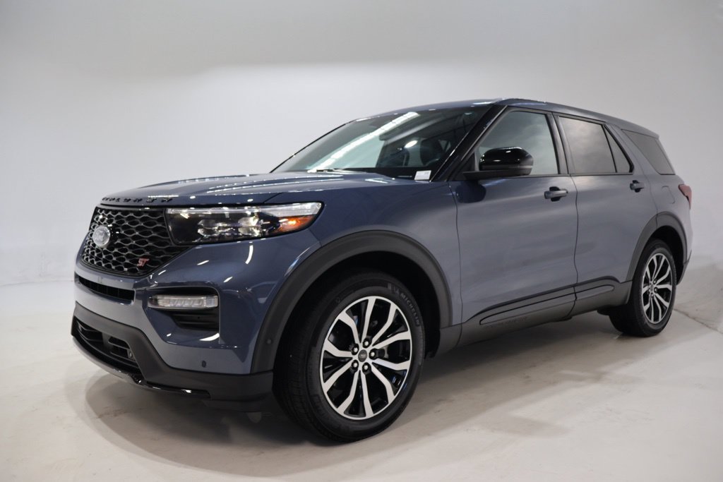 Used 2021 Ford Explorer ST w/ Equipment Group 401A AWD/4WD image 3
