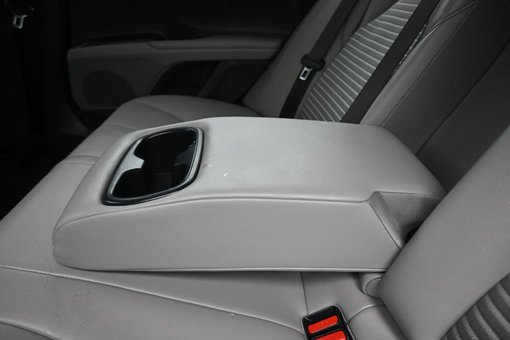 Used 2023 Toyota Camry SE FWD image 31