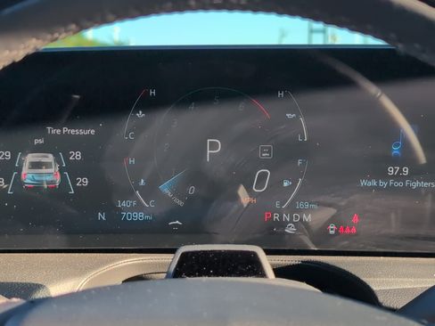 Certified 2025 Cadillac CT5 Premium Luxury image 21