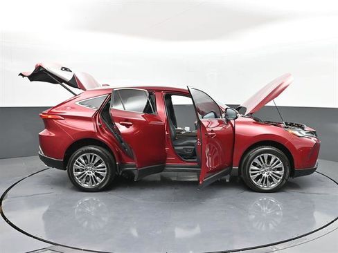 Certified 2024 Toyota Venza Limited AWD/4WD image 51