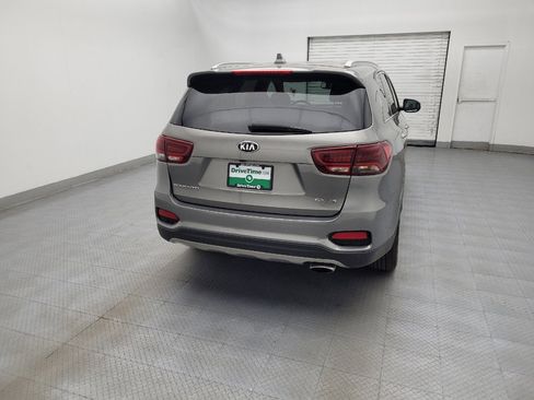 Used 2019 Kia Sorento EX image 7