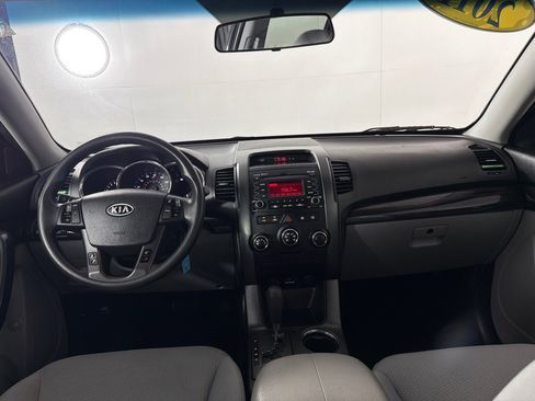Used 2011 Kia Sorento LX AWD/4WD image 23