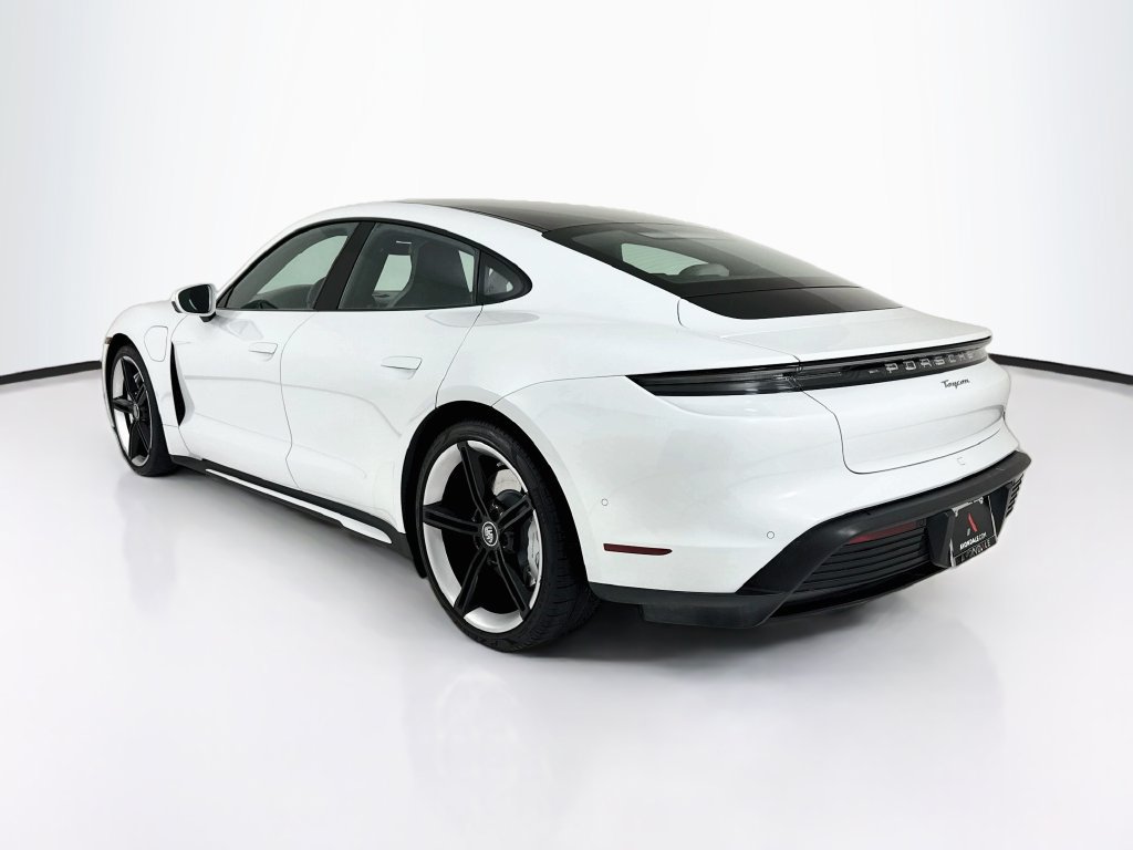 Certified 2022 Porsche Taycan RWD image 3