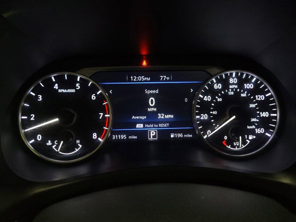 Used 2025 Nissan Sentra SR FWD image 23