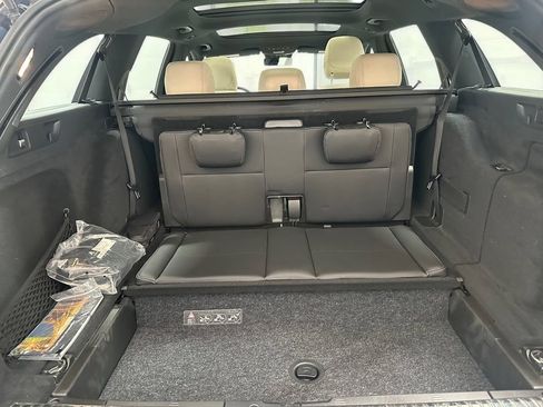 Used 2019 Mercedes-Benz E 450 4MATIC Wagon image 13