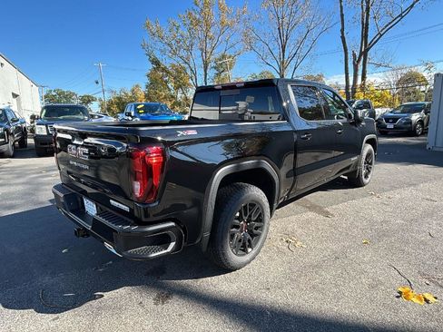 New 2026 GMC Sierra 1500 Elevation image 7