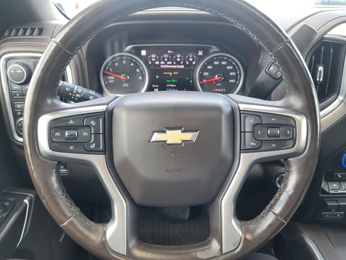 Used 2021 Chevrolet Silverado 1500 LTZ w/ LTZ Premium Package AWD/4WD image 8