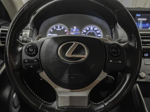 Used 2016 Lexus IS 200t RWD image 11