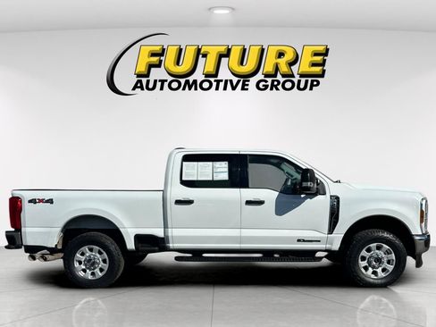 Certified 2024 Ford F250 XLT image 2
