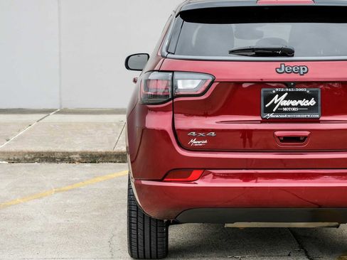 Used 2022 Jeep Compass High Altitude AWD/4WD image 49