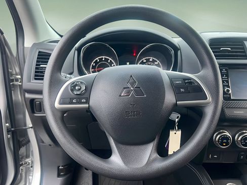 Used 2024 Mitsubishi Outlander Sport AWD image 17