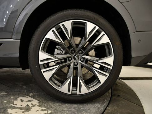 New 2026 Audi Q8 Premium Plus image 15